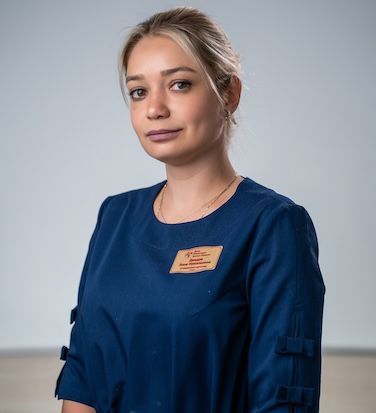 Врач-стоматолог Дандре Лина Николаевна