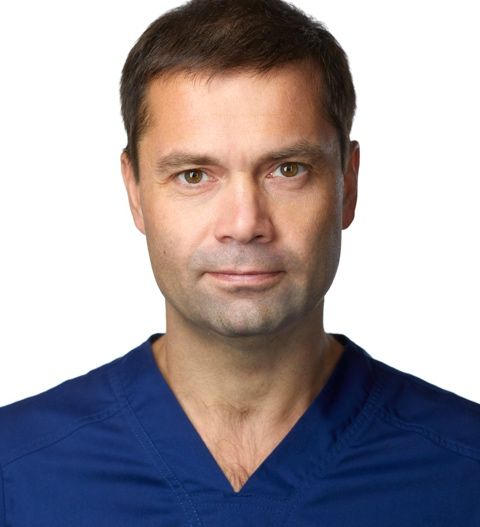 Ведущий врач Федоров Роман Николаевич