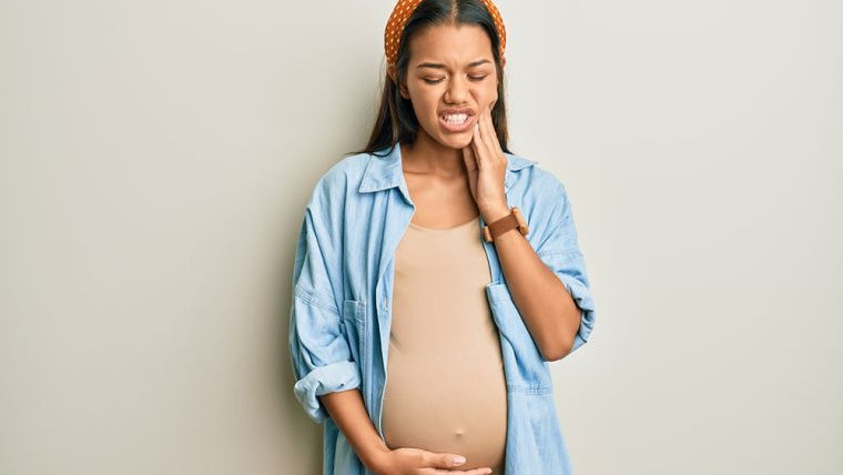 Болит зуб при беременности: что делать? Способы снять боль - Стоматология Елены Мокренко