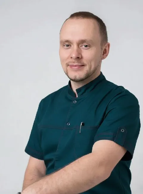 Служаев Иван Иванович